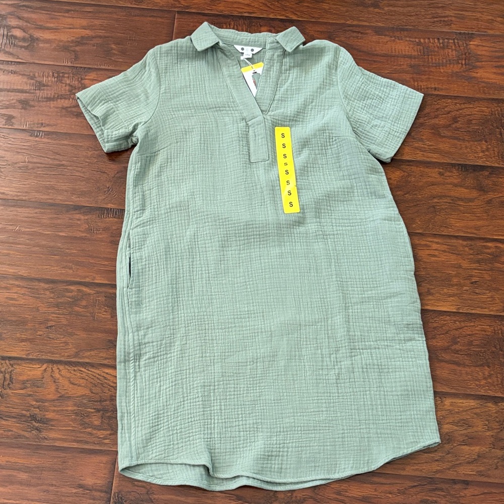 Three Dots Green Short Sleeve Dress